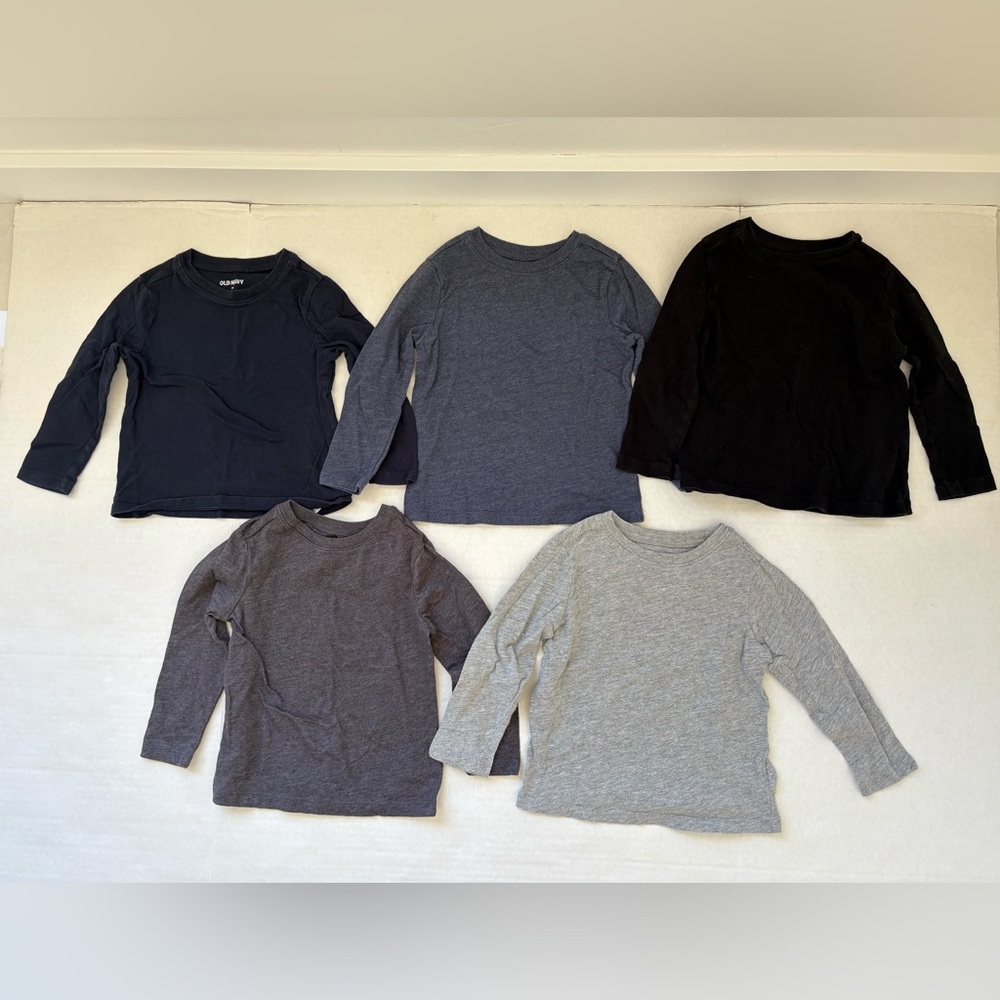 Old Navy Set of 5 Long Sleeve Cotton T-Shirts Tees Sz 2T Boys Black Blue Gray